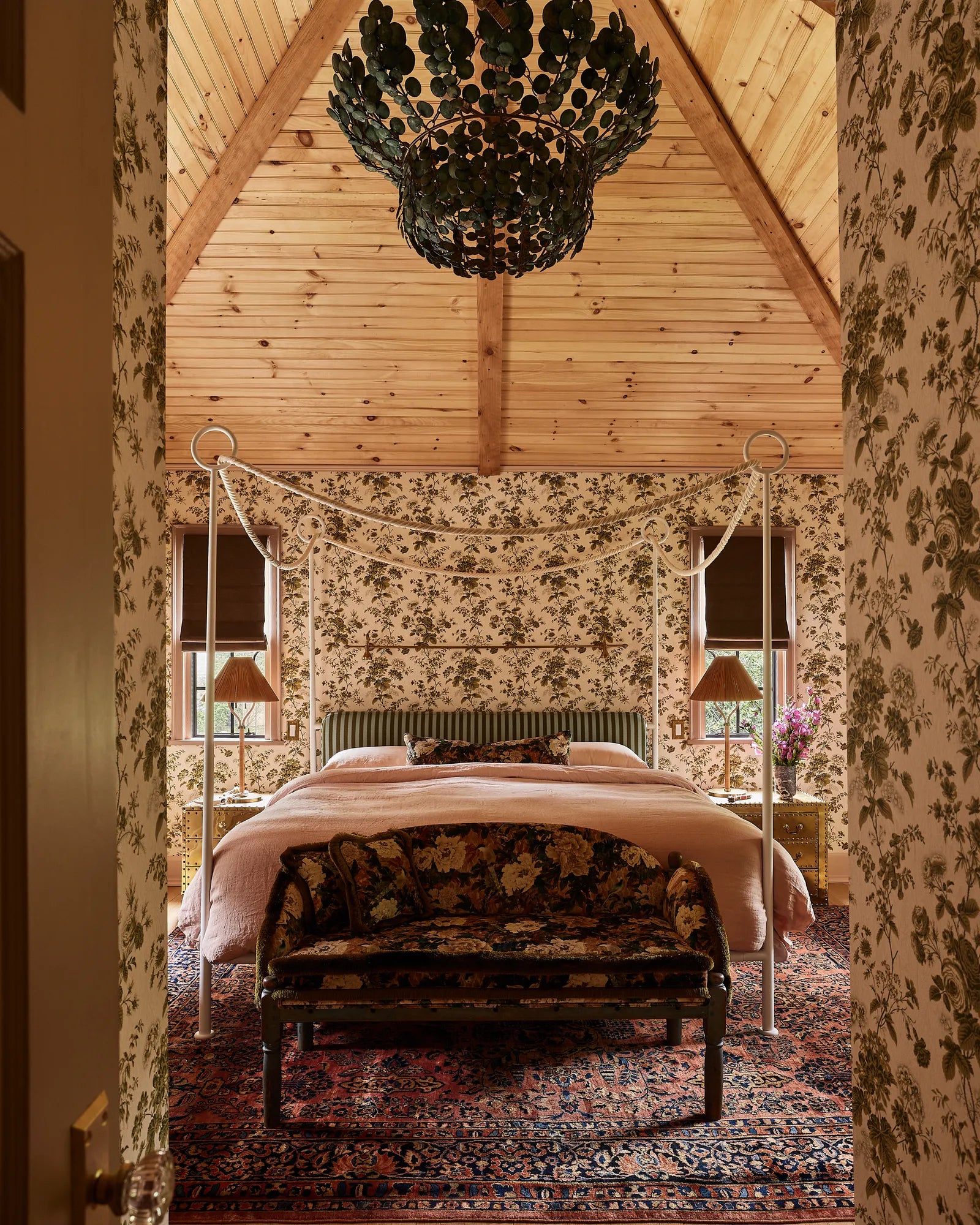 Architectural Digest, 2025