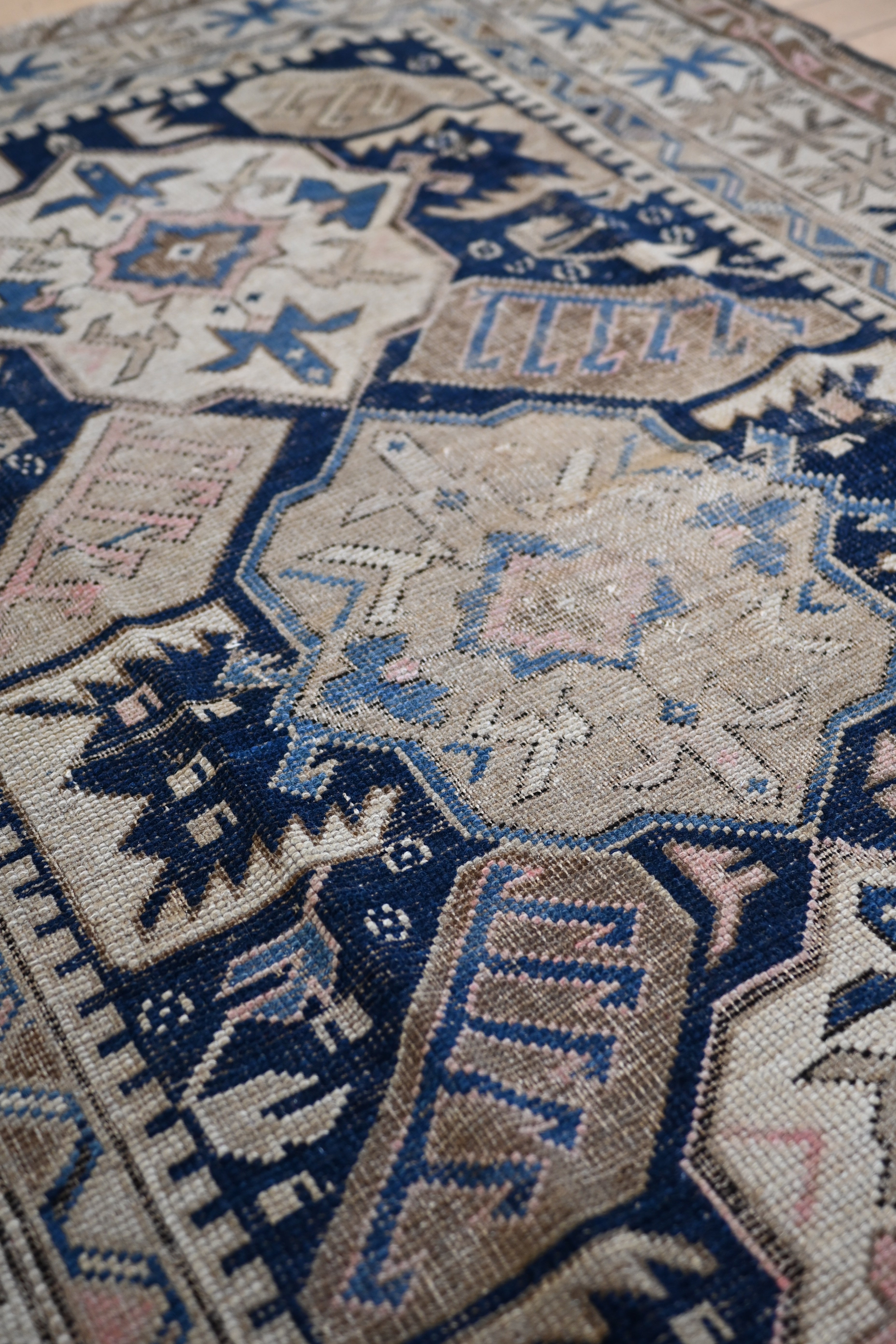 Kaleen Rugs Upstate Rug No. 1417 – Upstate Rug Supply